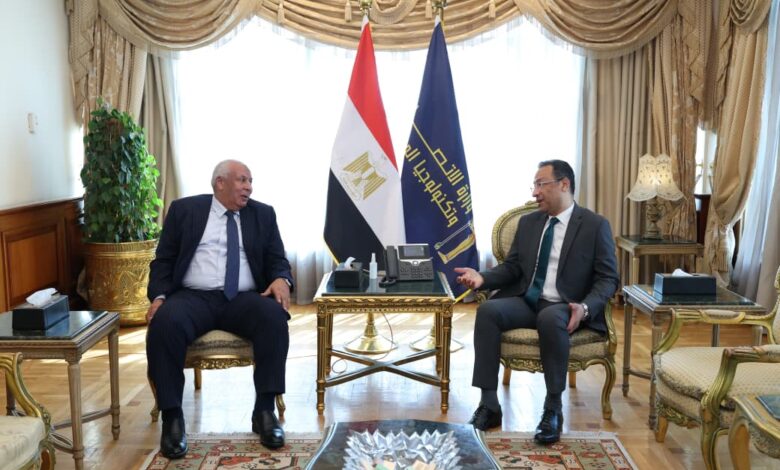 وزير الاتصالات