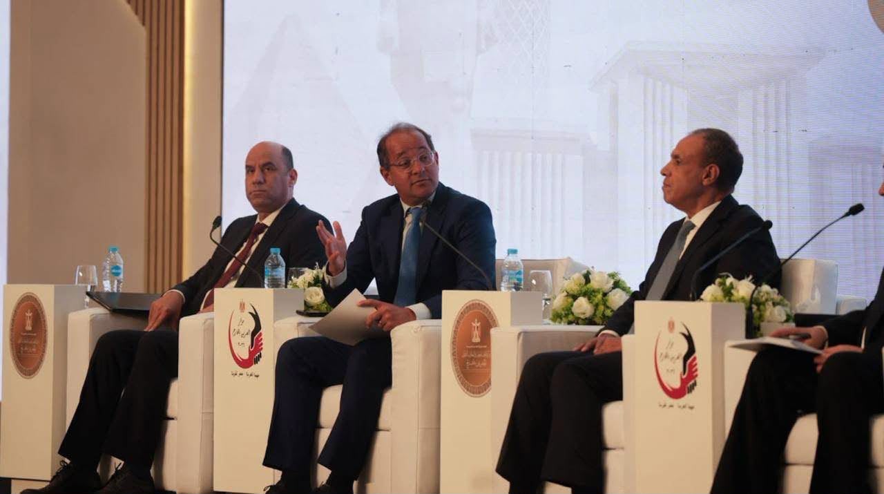 وزير المالية