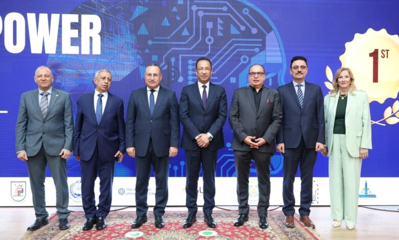 وزيرا الاتصالات