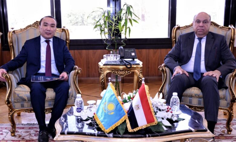 وزير الطيران