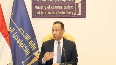 وزير الاتصالات