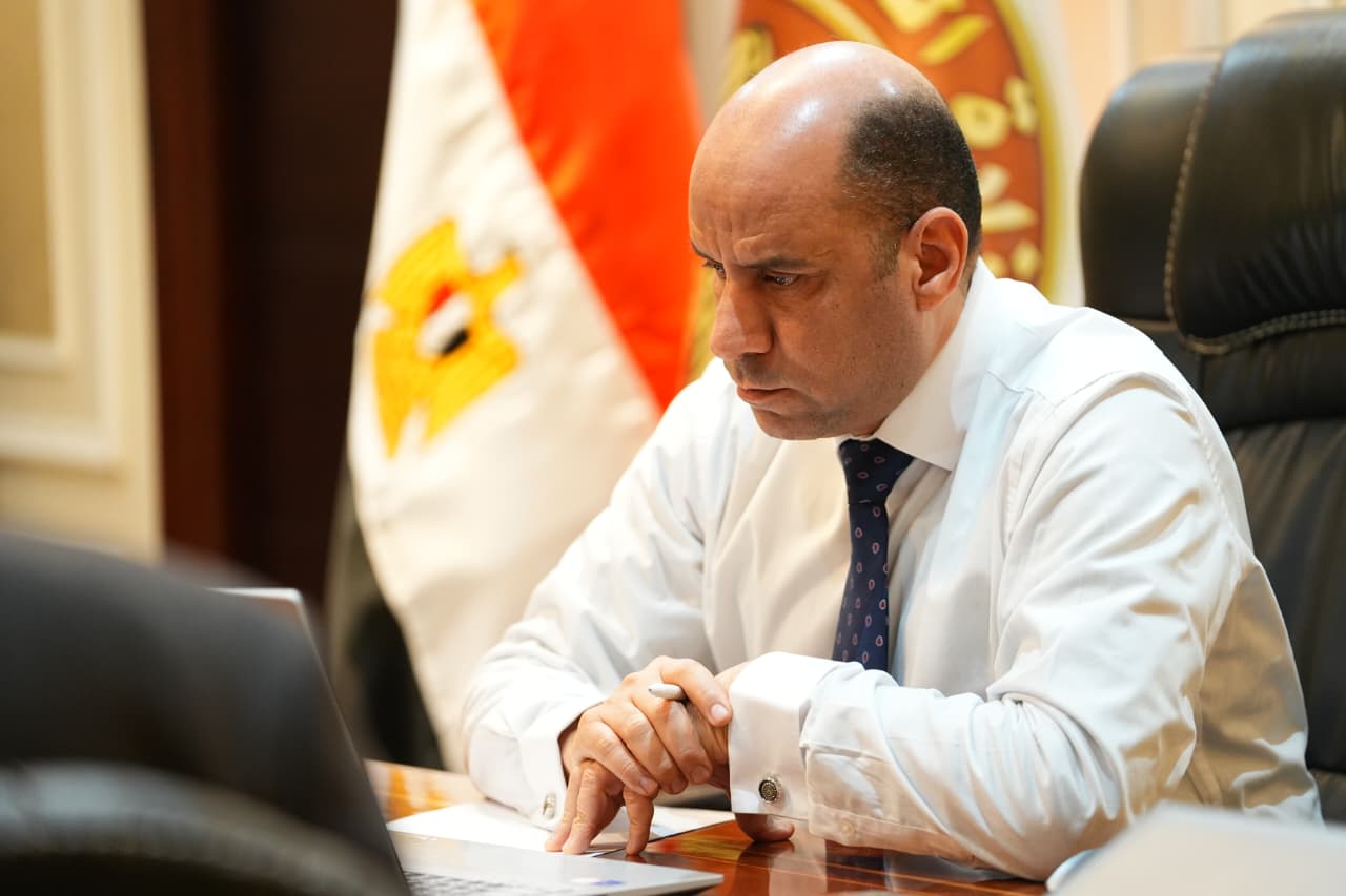 وزارة العمل