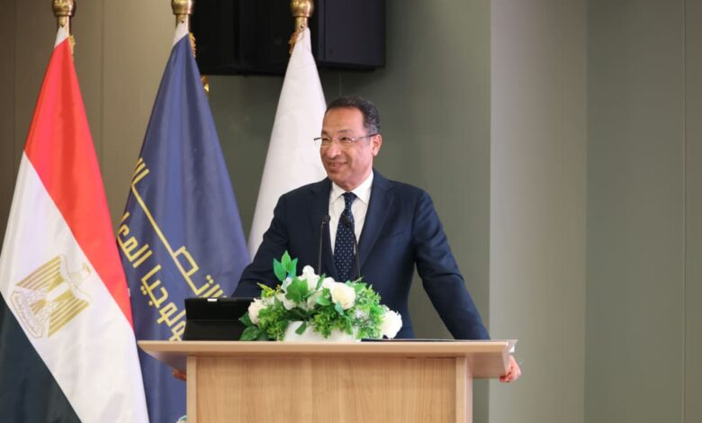 وزير الاتصالات