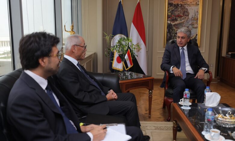 وزير السياحة