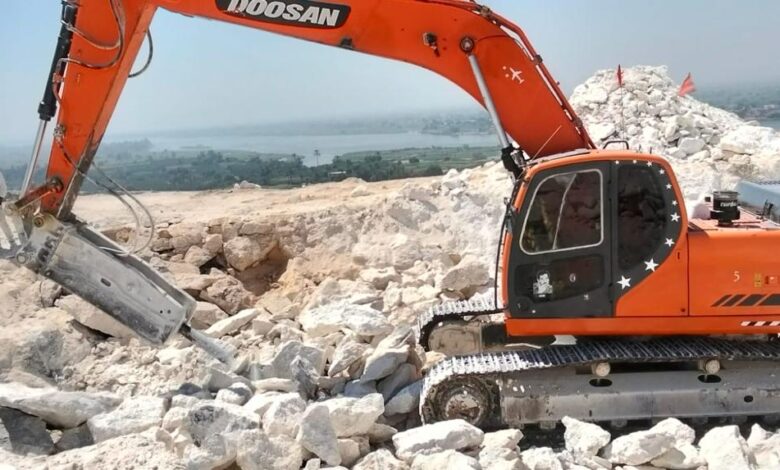 وزيرة الإسكان
