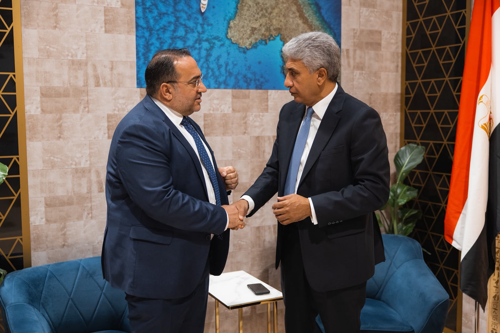 وزير السياحة