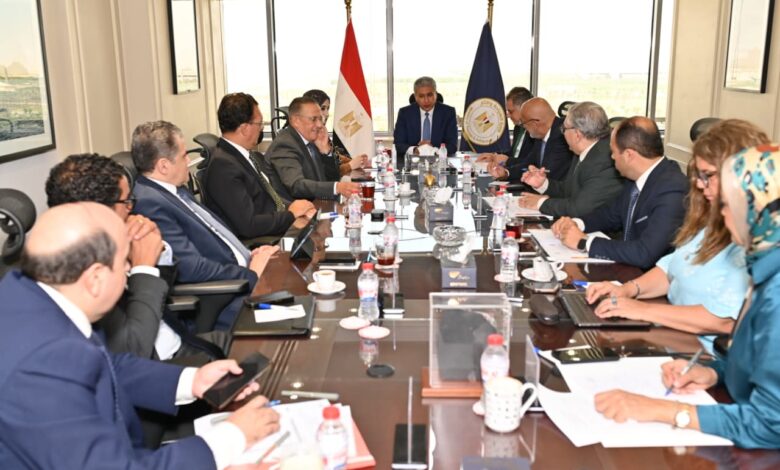 وزير السياحة