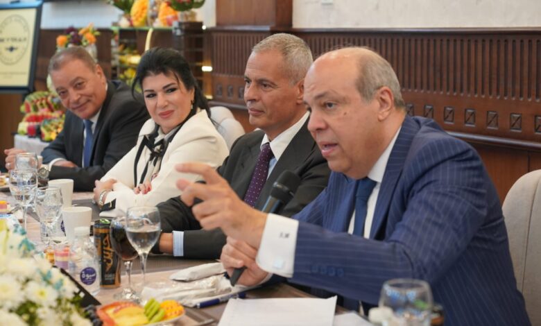 وزير الطيران المدني