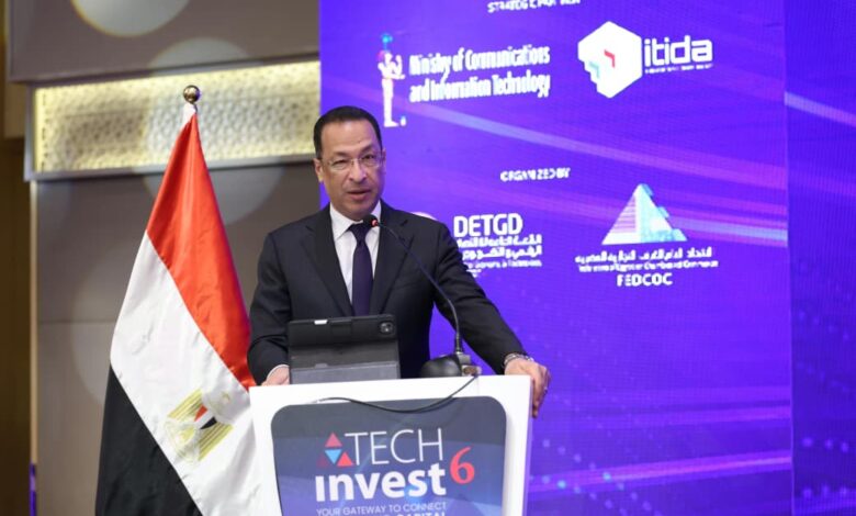 وزير الاتصالات