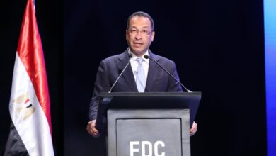 وزير الاتصالات وتكنولوجيا المعلومات