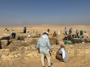 مدرسة الحفائر