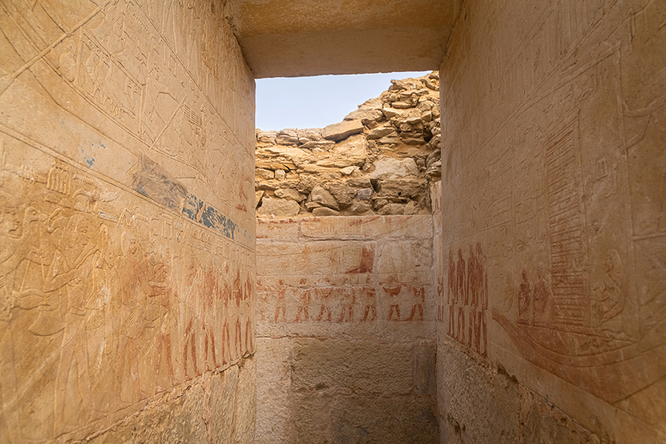 مقبرة