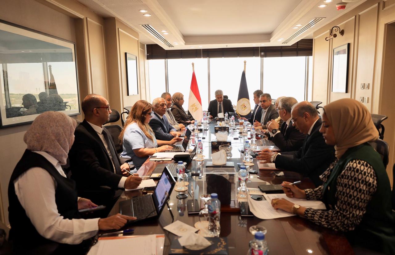 وزير السياحة