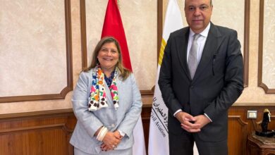 وزير الطيران المدني