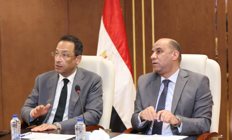 وزير الاتصالات